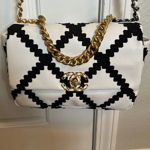 Knock off “Chanel” purse $15